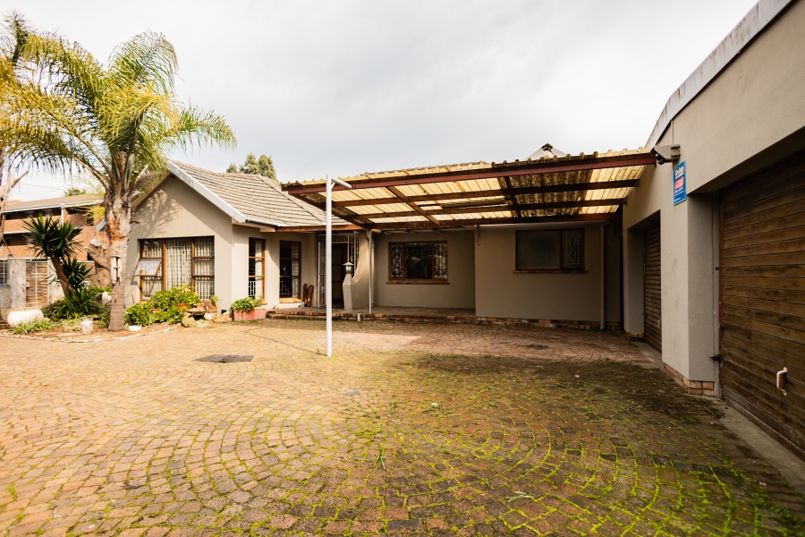 3 Bedroom Property for Sale in De La Haye Western Cape